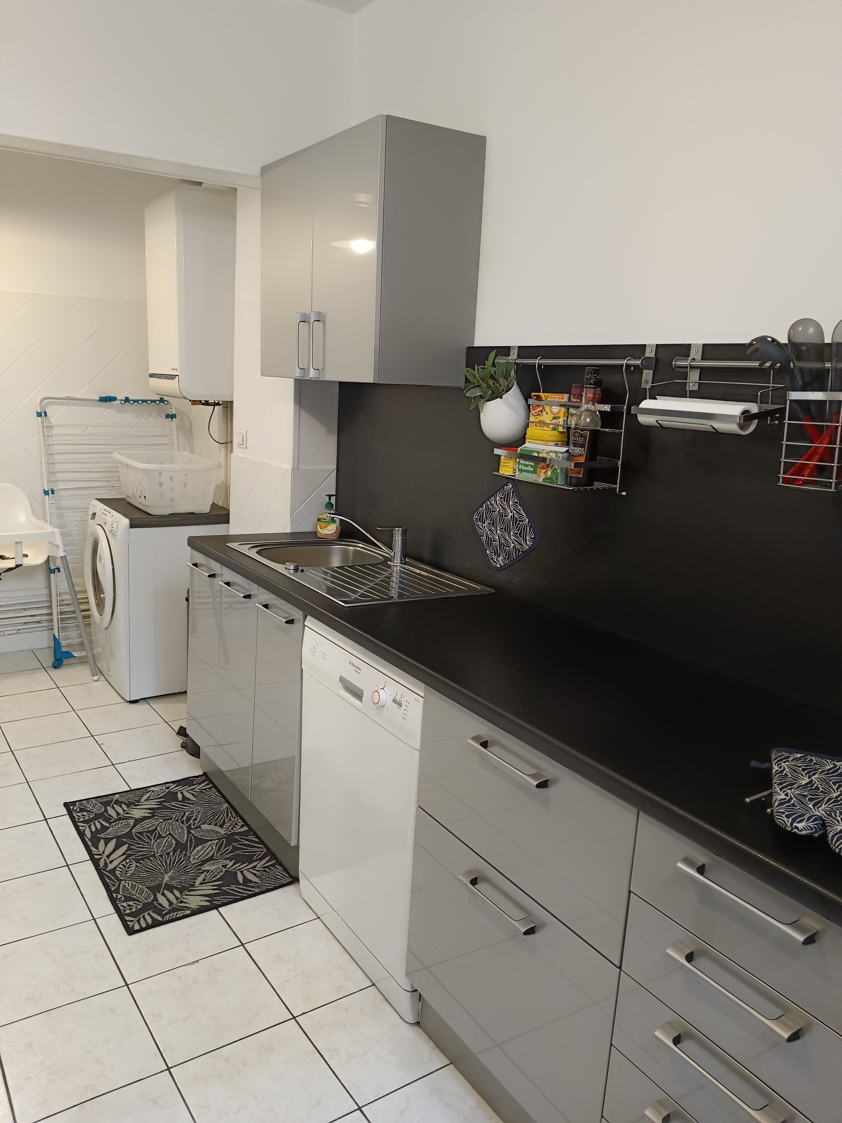 BA1 Epernay downtown view on the parc