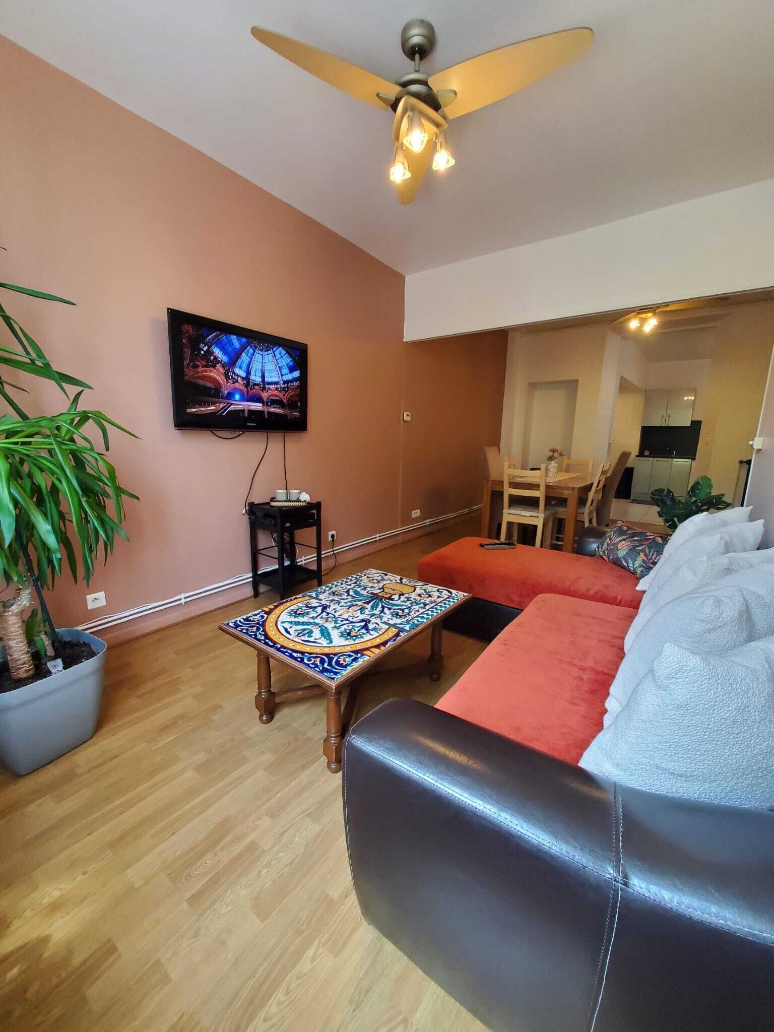 BA1 Epernay downtown view on the parc