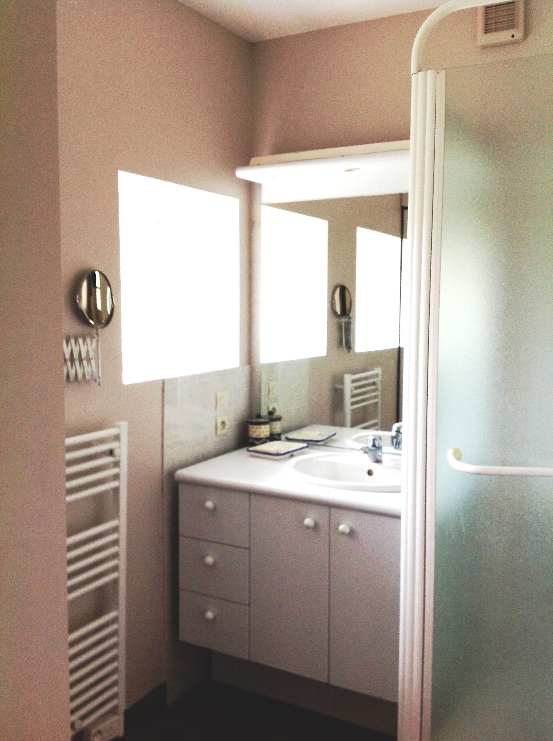 Plouescat: Typical Breton house and beautiful garden near Kernic Bay