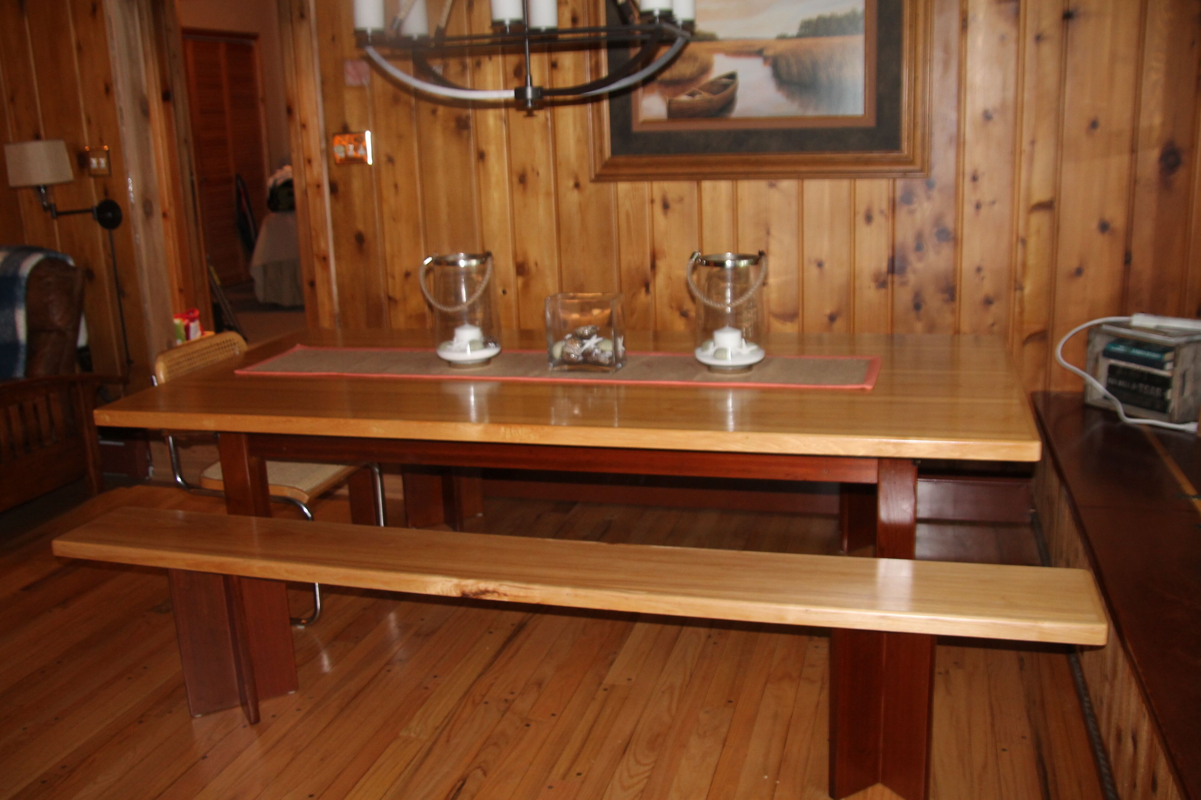 7 acre private retreat, cabin and bunk house, Rave, kayaks, paddleboat, pontoon