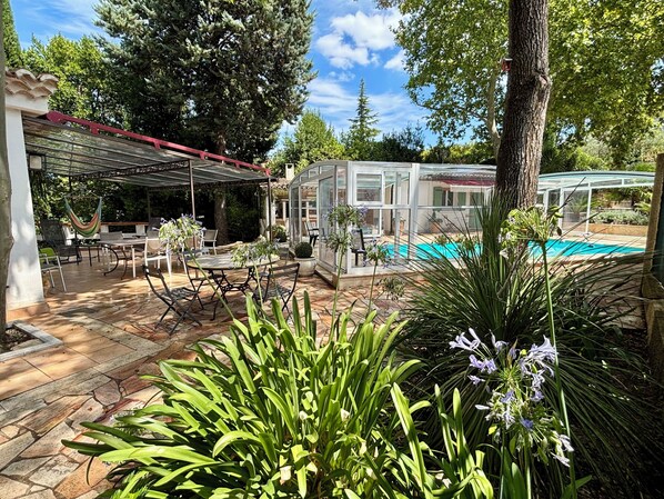 Outdoor pool, a heated pool