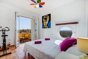 3 Schlafzimmer, Bügeleisen/Bügelbrett, kostenloses WLAN, Bettwäsche
