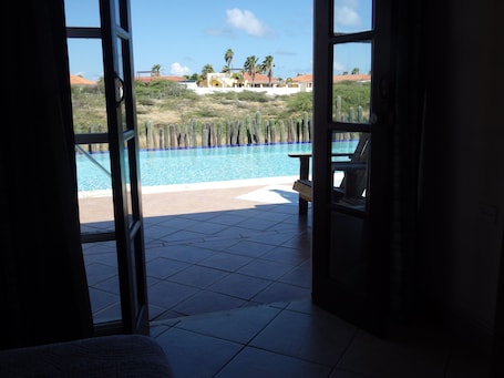 Piscine. Spacieux Appartement 1 Chambre Près de Palm / Eagle Beach
