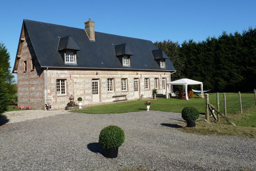 Cottage Castle Grosmesnil