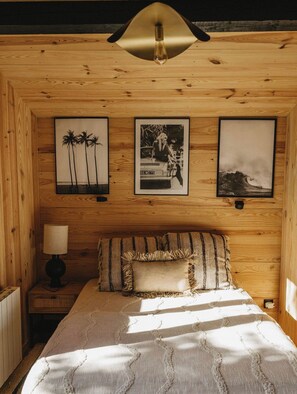 3 bedrooms, iron/ironing board, free WiFi, bed sheets - Completely renovated Maison du bonheur close to the ocean.   (Lège-Cap-Ferret)