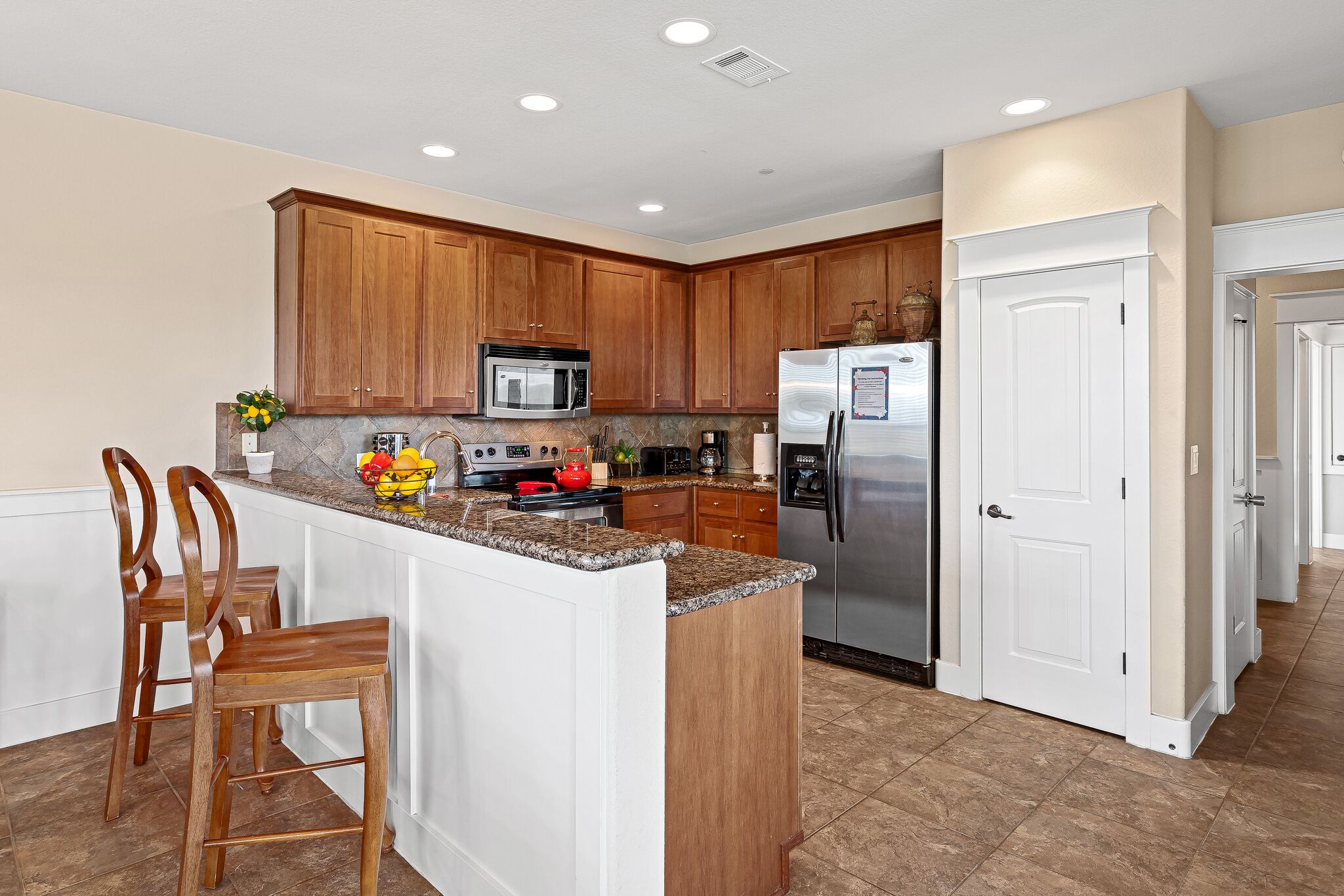 Lovely Villa in the Hollows Resort Community, Lake View, 4 Pools, Pickleball, Beach Club!