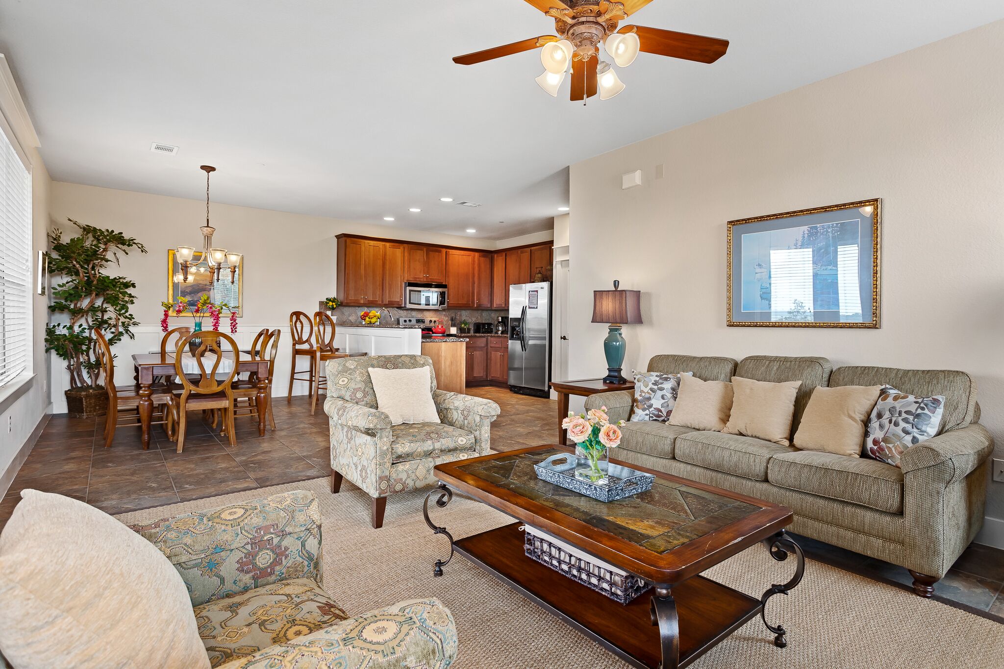 Lovely Villa in the Hollows Resort Community, Lake View, 4 Pools, Pickleball, Beach Club!