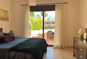 2 Schlafzimmer, Bügeleisen/Bügelbrett, Reisekinderbett, kostenloses WLAN