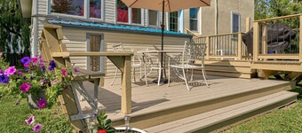 8 sovrum Shamrock Beach Stuga nära Ontarios sandiga västkust!