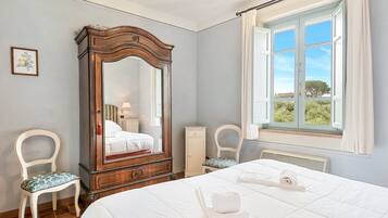 10 Schlafzimmer, Internetzugang, Bettwäsche