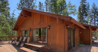 (69) Bordentown West at The Redwoods In Yosemite