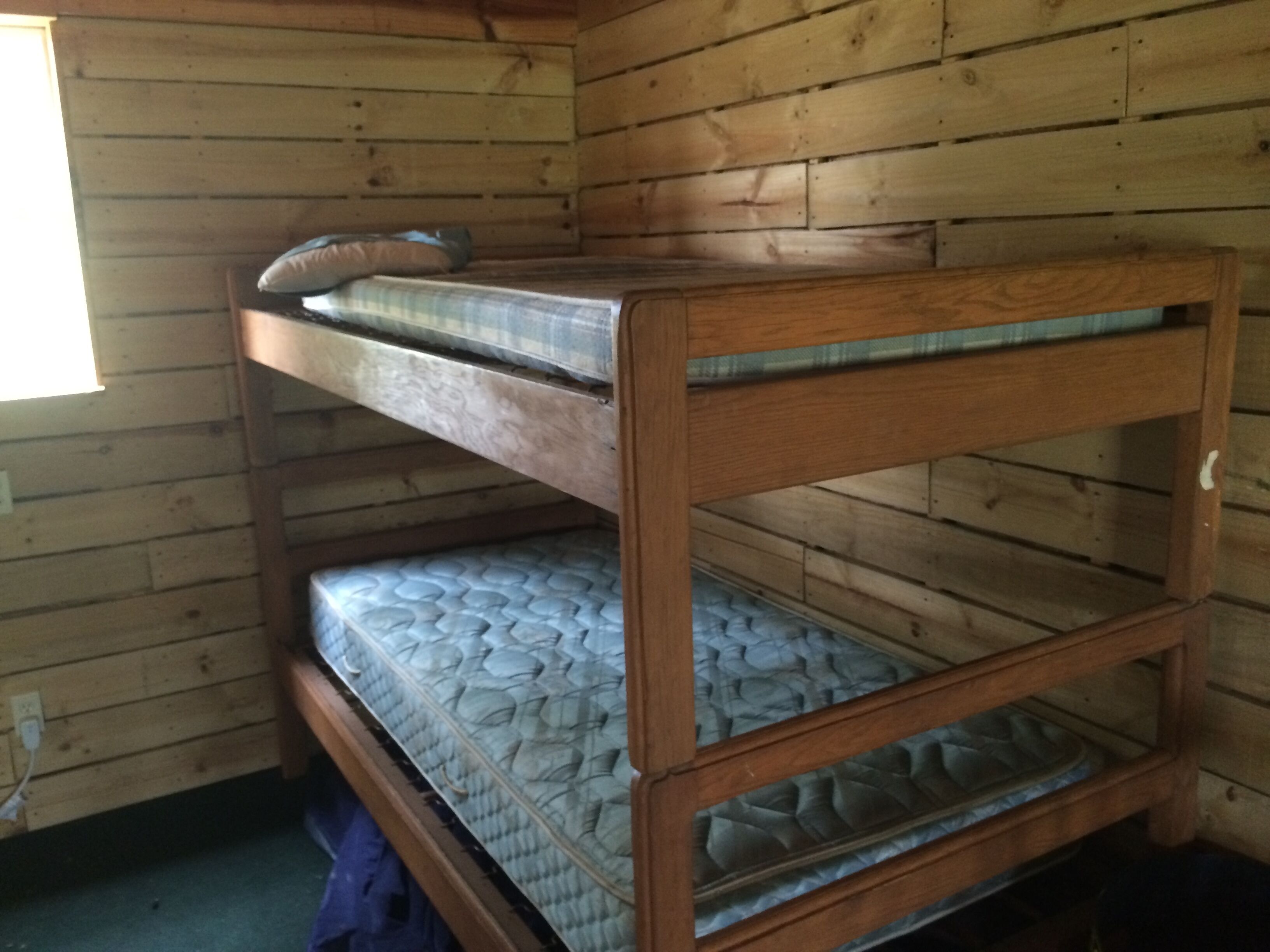 Cabin on Private Ranch 16 miles from F1 Track