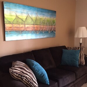 TV, fireplace, DVD player