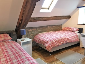 4 bedrooms, iron/ironing board, travel cot, free WiFi