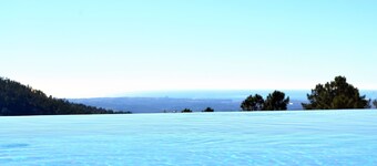 Fabulous Villa with Awesome Coastal Views, Infinity Pool, Luxuriously Appointed