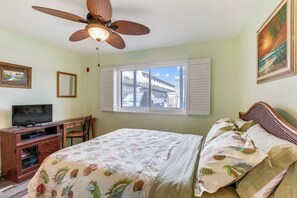 1 bedroom, free internet