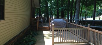 Moderate Awesome Cute Affordable Waterfront Lakehouse