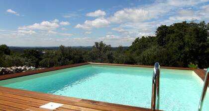 Family-friendly Cottage With Pool In Stunning Location