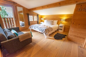 4 bedrooms, iron/ironing board, WiFi, bed sheets - Detached chalet, 4/5 bedrooms, hot tub, sauna, large flat garden, solar panels (Samoëns)
