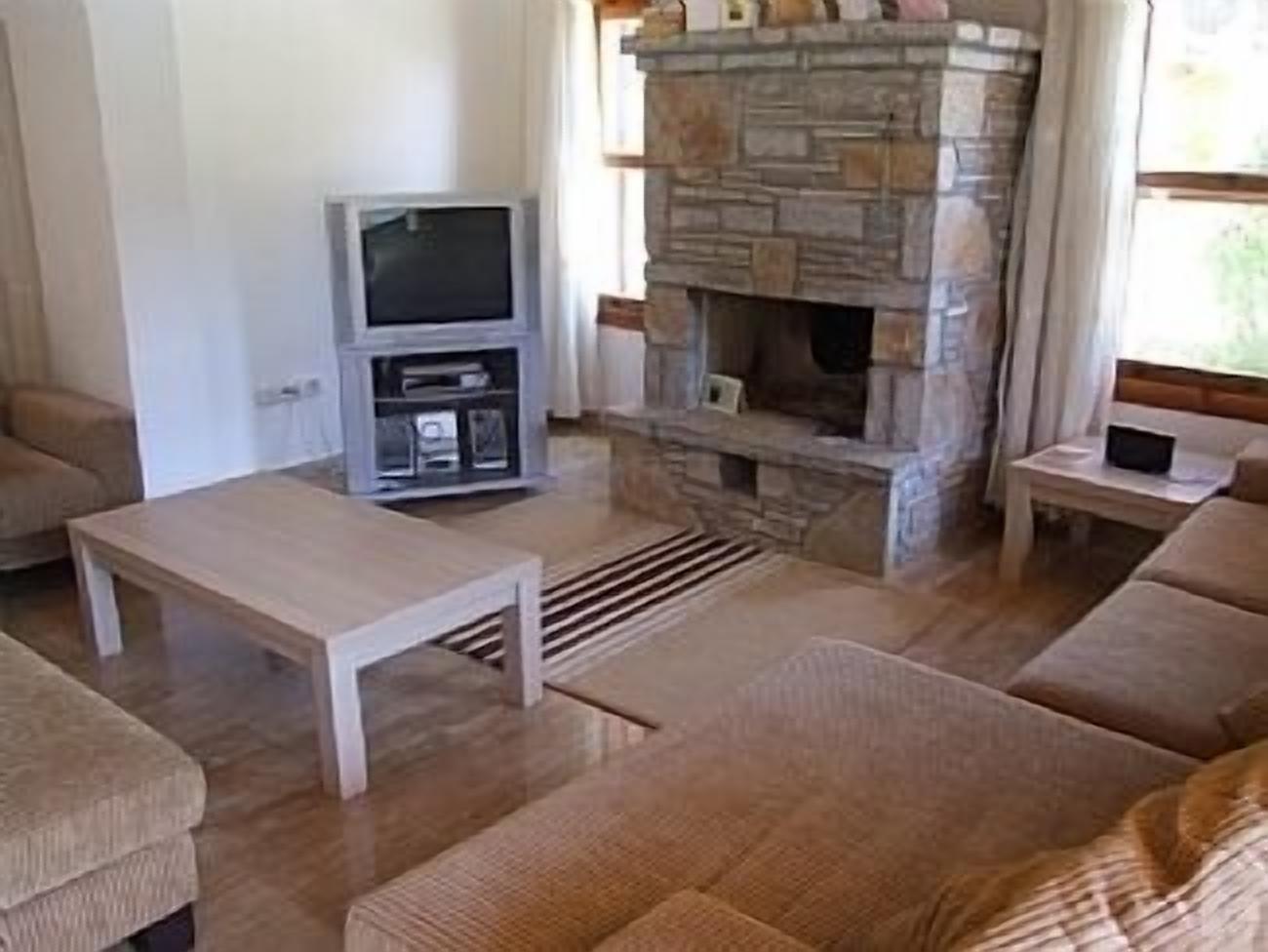 Gorgeous riverside villa