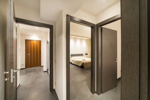3 dormitorios, tabla de planchar con plancha, wifi y ropa de cama