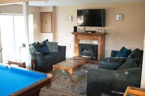 TV, fireplace, DVD player, table football