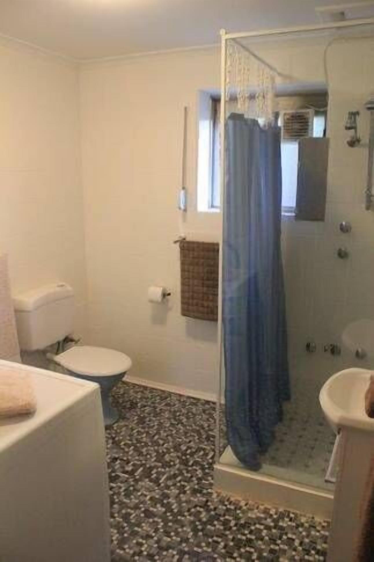 Curtin on Leader St - 2 bedroom, ground floor