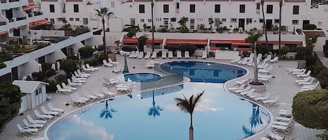 Ulkouima-allas, lämmitetty uima-allas