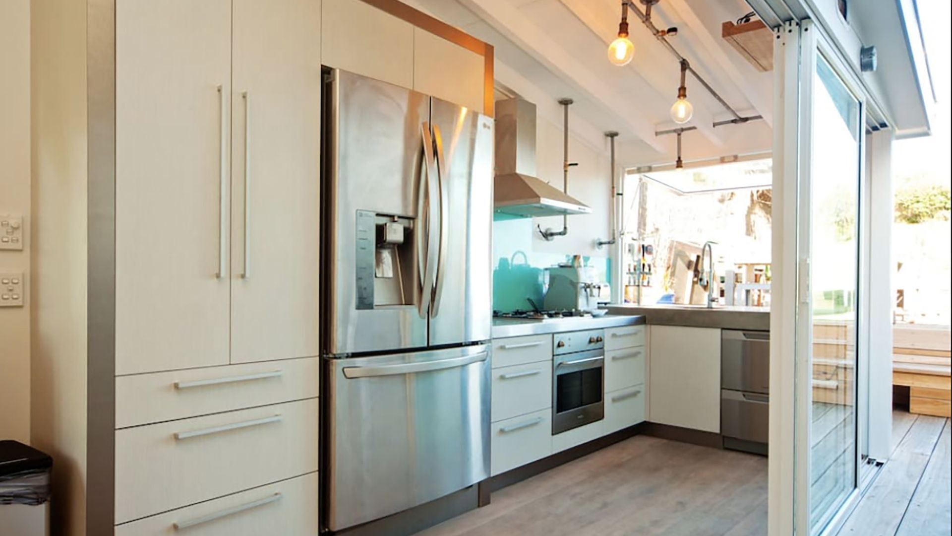  Beachfront with breathtaking views — image 19