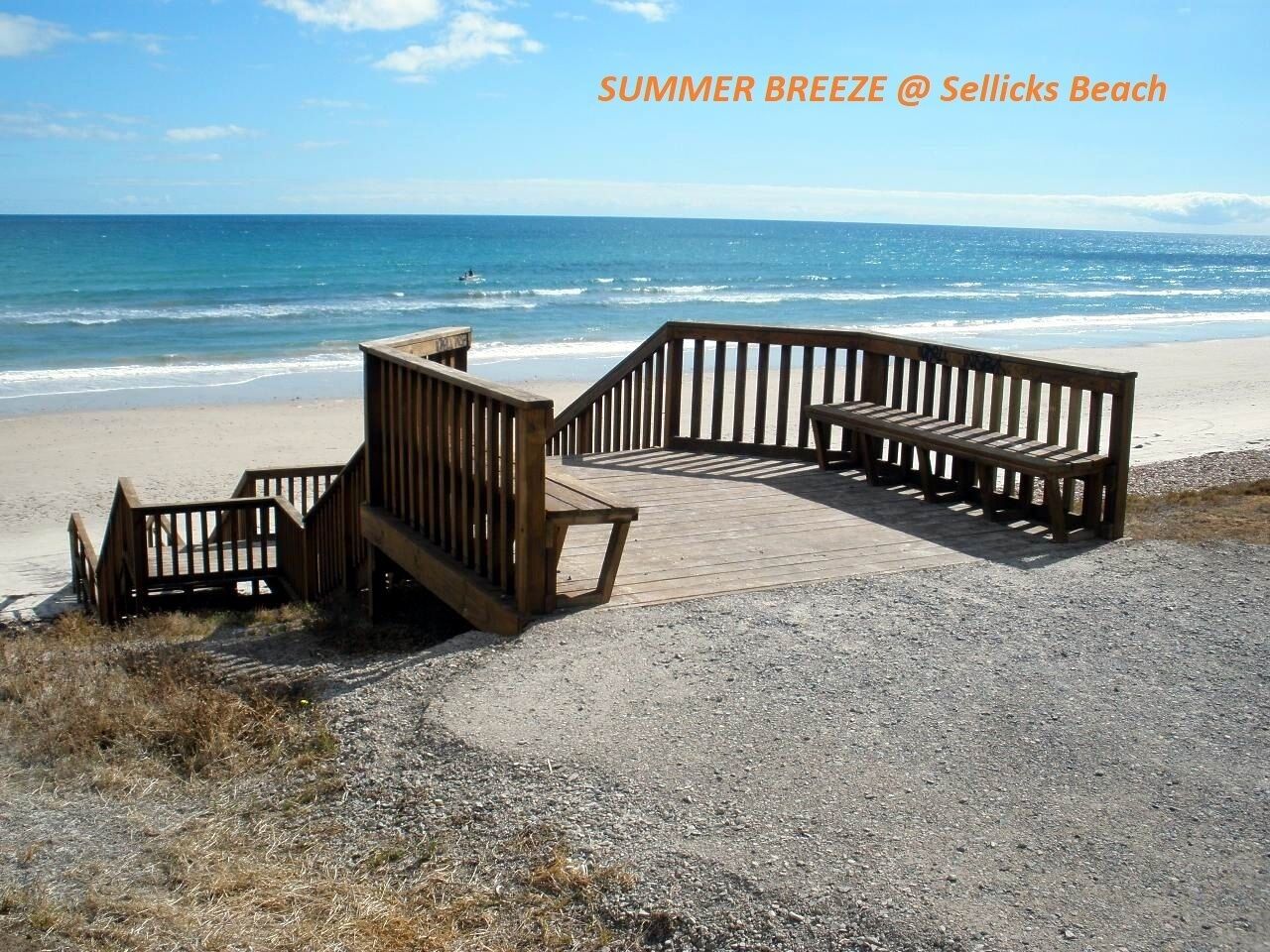 SUMMER BREEZE @ Sellicks Beach