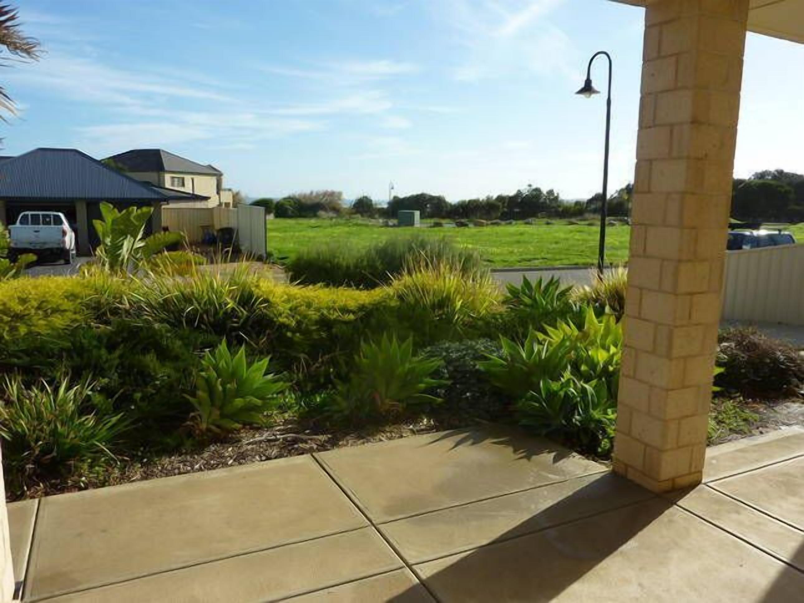 SUMMER BREEZE @ Sellicks Beach — image 18