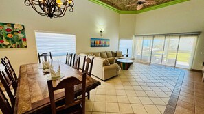 Dining - Stunning 4 Bedroom Beach Villa on Sandy Beach at Las Palmas Beachfront Resort V9 (Puerto Peñasco)