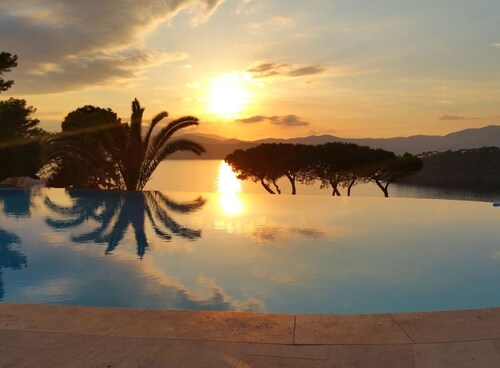 Villa with panoramic sea view, 8-9 pax, 3 bedrooms, 2 bathrooms
