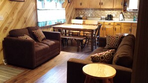 Interior -  Mountain Getaway - Seven Springs 20 miles, Cross Country Ski Center 5 miles (Confluence)