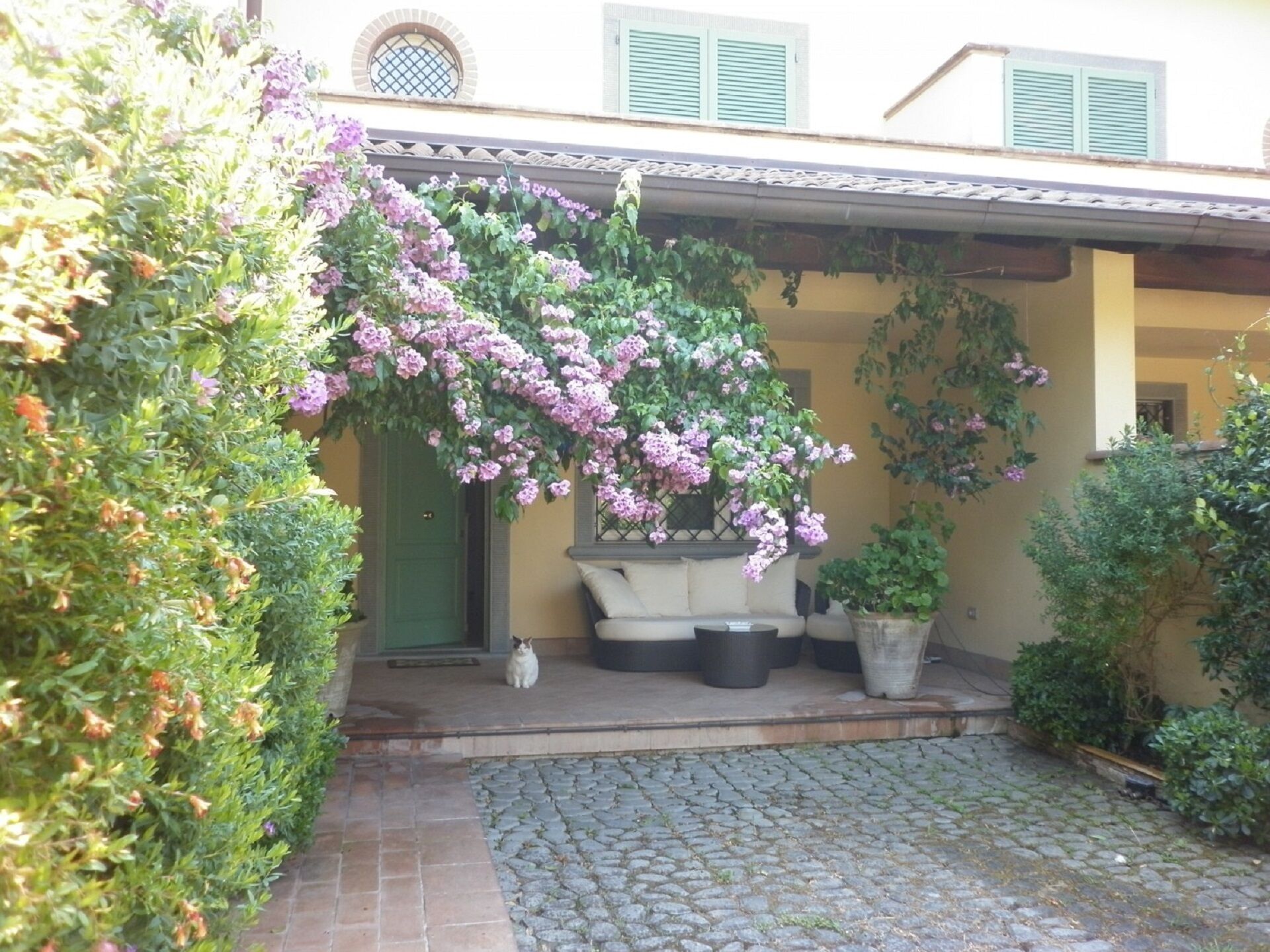 Villa Ewa, 1km from the sea, elegant, air conditioning, Jacuzzi, UNLIMITED INTERNET