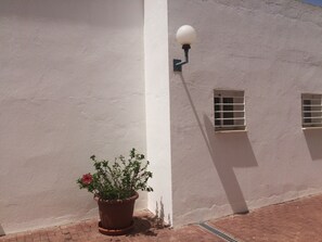 Exterior detail - Casa Juana 5 Min Walk to Playa Bil Bil, next to Parque Paloma in Benalmadena (Benalmádena)