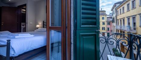 Fer et planche à repasser, Wi-Fi, draps fournis