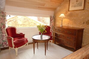 Interior - La Forge on the magnificent Domaine de Cournet Haut (Saint-Pompont)