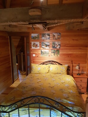 7 Schlafzimmer, Bügeleisen/Bügelbrett, Reisekinderbett, kostenloses WLAN