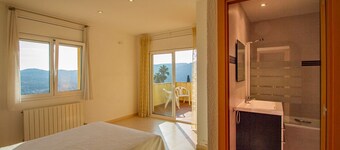 Club Villamar - Lovely house with private swimming pool and impressive sea views