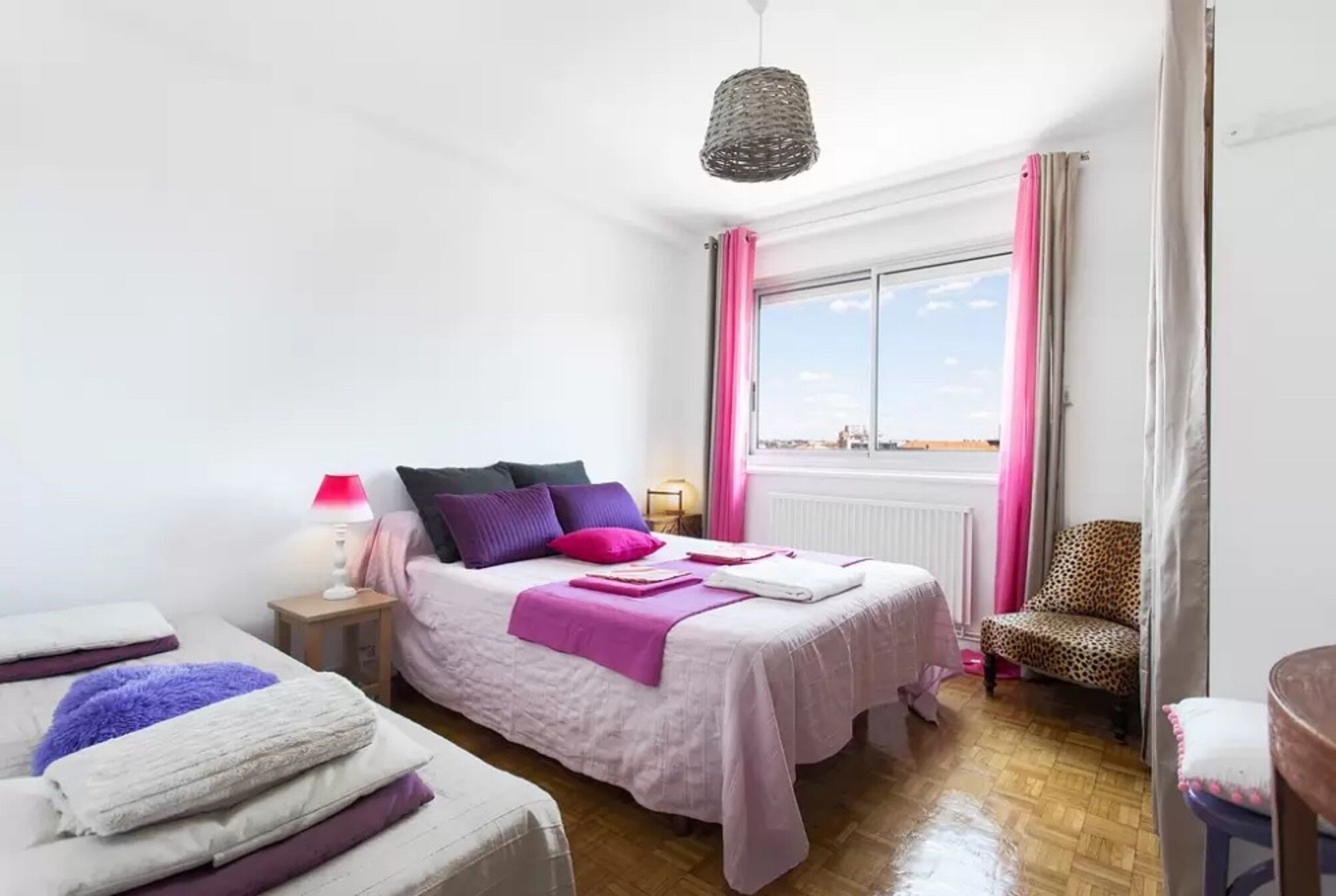 ❤️BEAU T3 furnished near center 2 to 8 people. Parking, Elevator