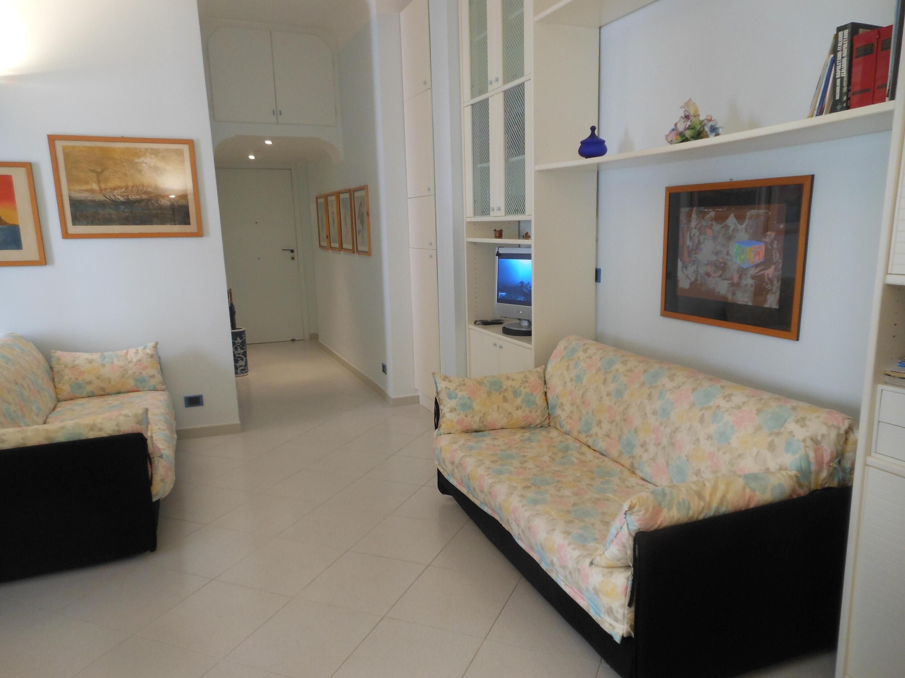 Apartment in the center of Minori, near the sea, ideal for families and friends