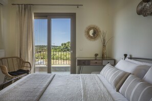 3 camere, ferro/asse da stiro, accesso a Internet, lenzuola