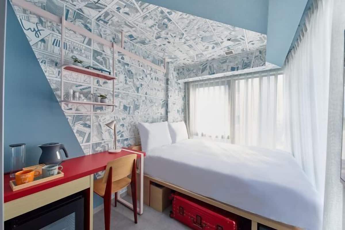 In-room safe, blackout curtains, soundproofing, free WiFi