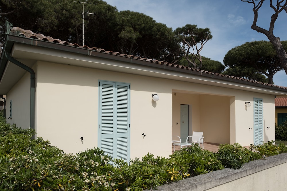 Lorenza Holiday Home