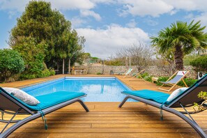 Piscine extérieure, piscine chauffée