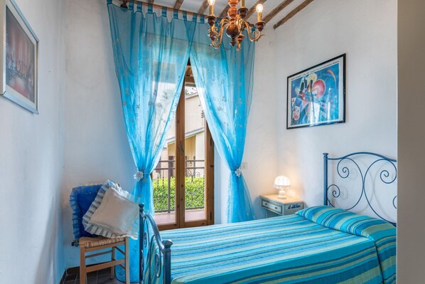 5 bedrooms, WiFi