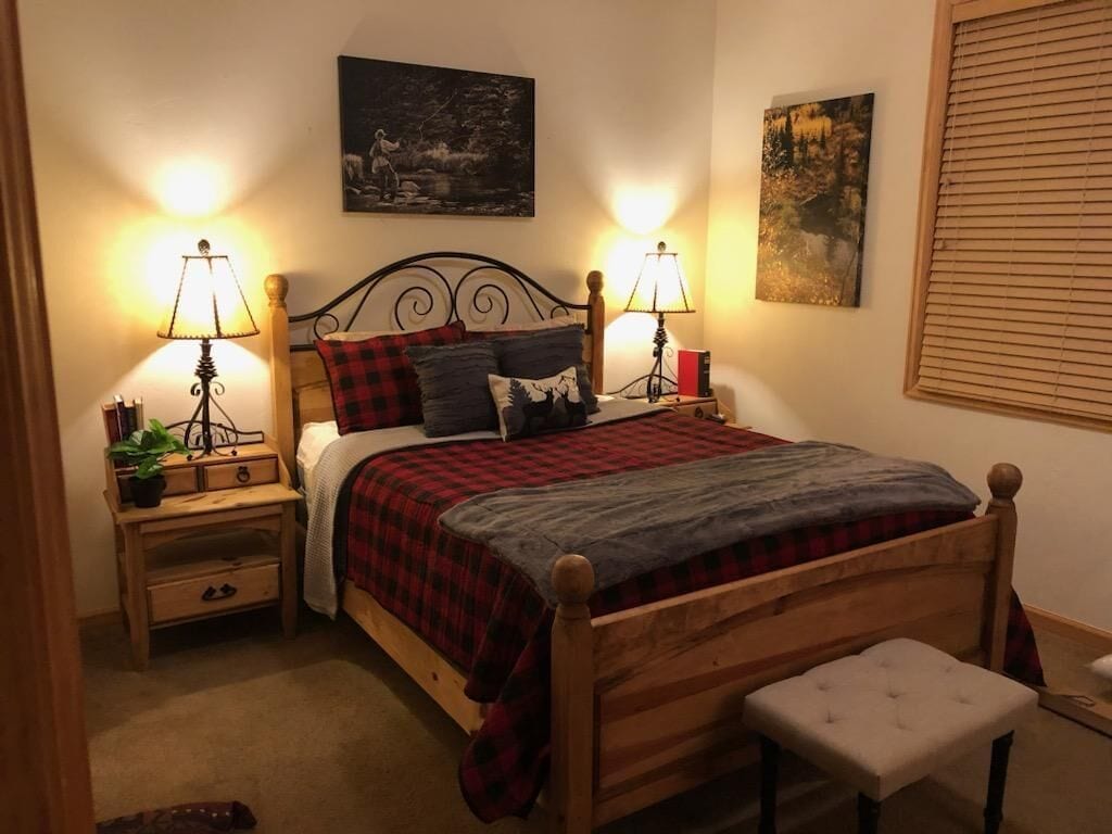 Master Bedroom featuring Queen Size Bed.