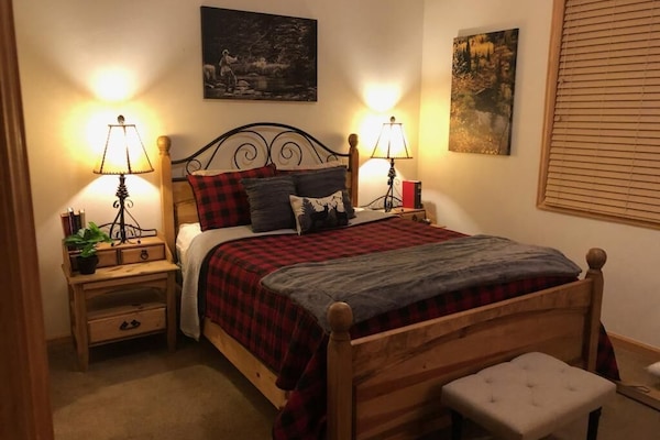Master Bedroom featuring Queen Size Bed.