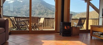 Cosy Chalet in the Real Alps near Annecy.
Relax, chill, walk, cycle, trek, ski.